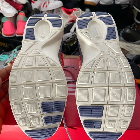 Womens NIKE FREE VIRITOUS Orange Trainers 725060 600 Size 7 - Picture 5 of 5